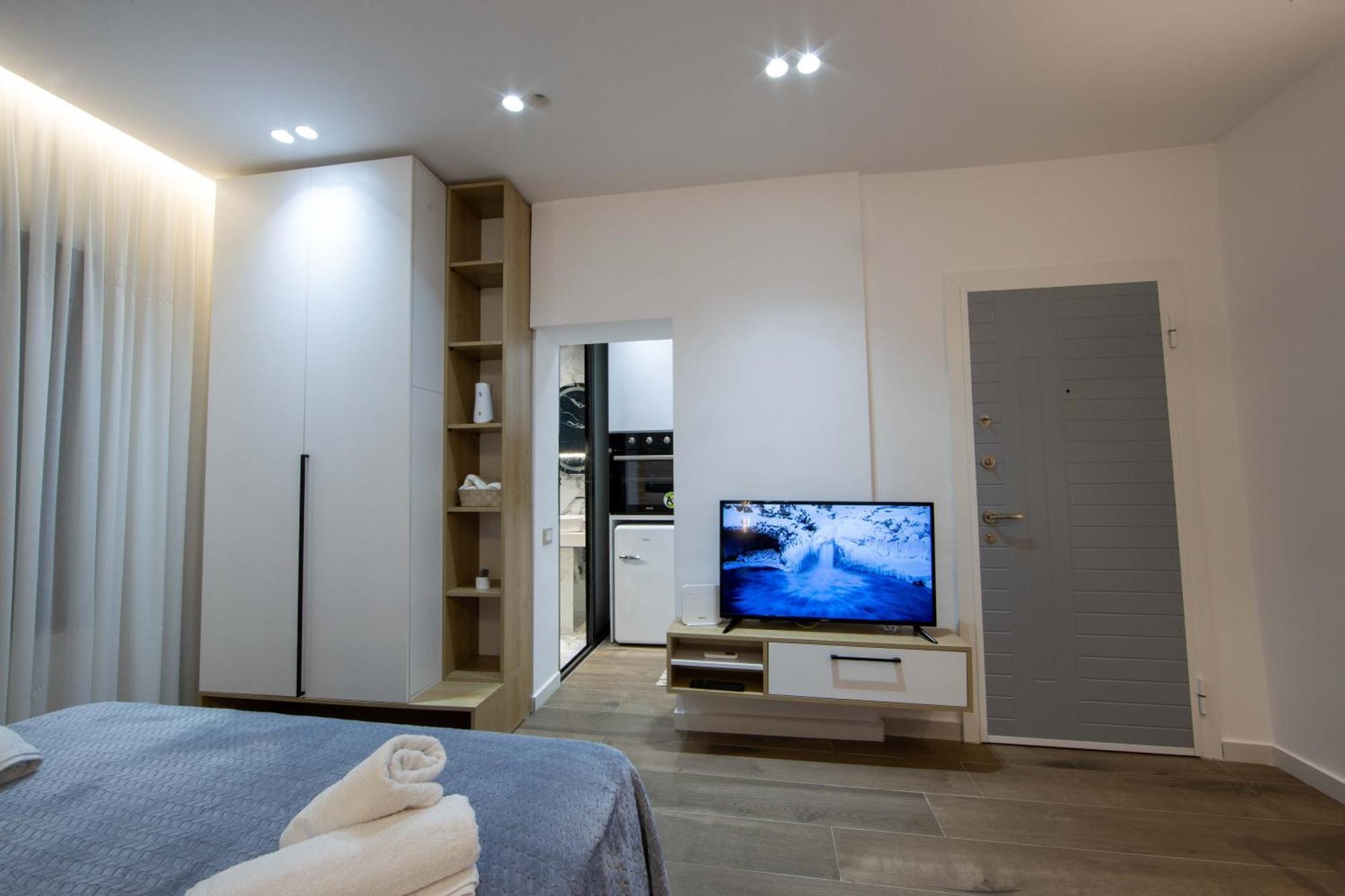 Niki'S Apartments Тирана Екстериор снимка